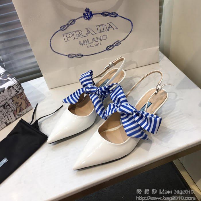 PRADA普拉達 2019早春新款 蝴蝶結絲帶 百搭款 高跟涼鞋 牛漆皮 女尖頭鞋 一鞋兩穿  ljl1460